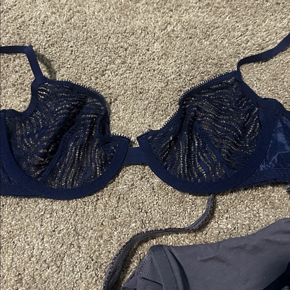 Victoria's Secret Navy and Gray Lace Bra Trio - Picture 7 of 8